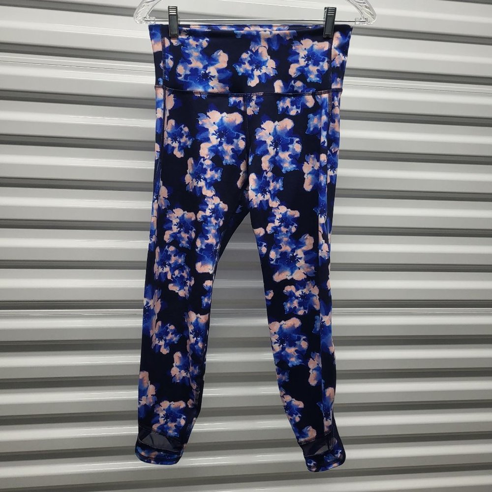 Old Navy Active Capri Leggings, Blue Watercolor, Medium